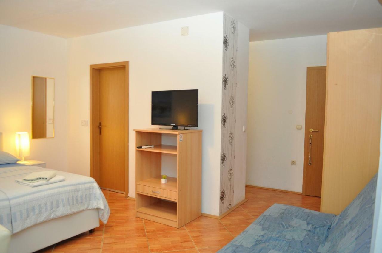 Apartments Ivica Makarska Zewnętrze zdjęcie